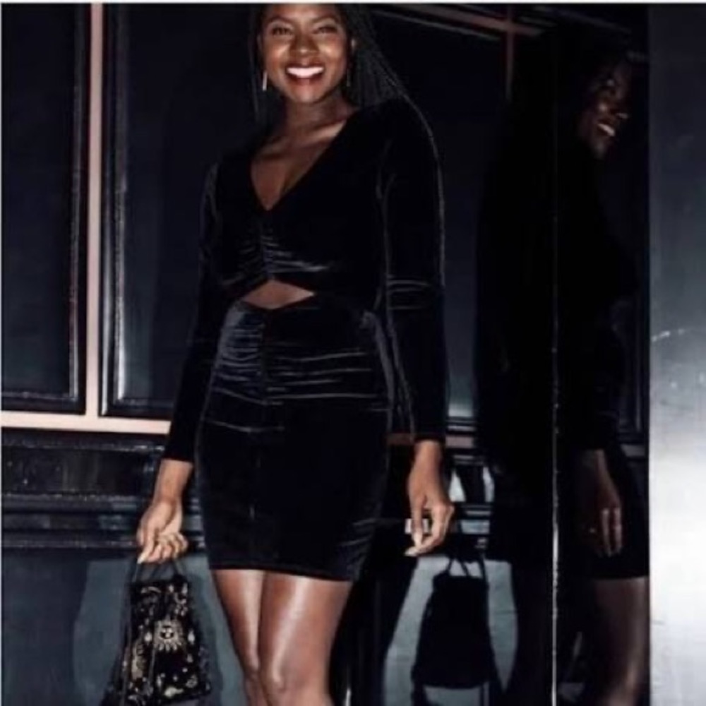 Abercrombie long sleeve velvet mini dress size M/T